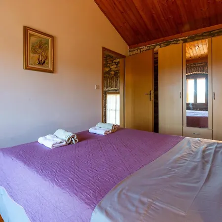 Cozy In With House A Panoramic View Buje